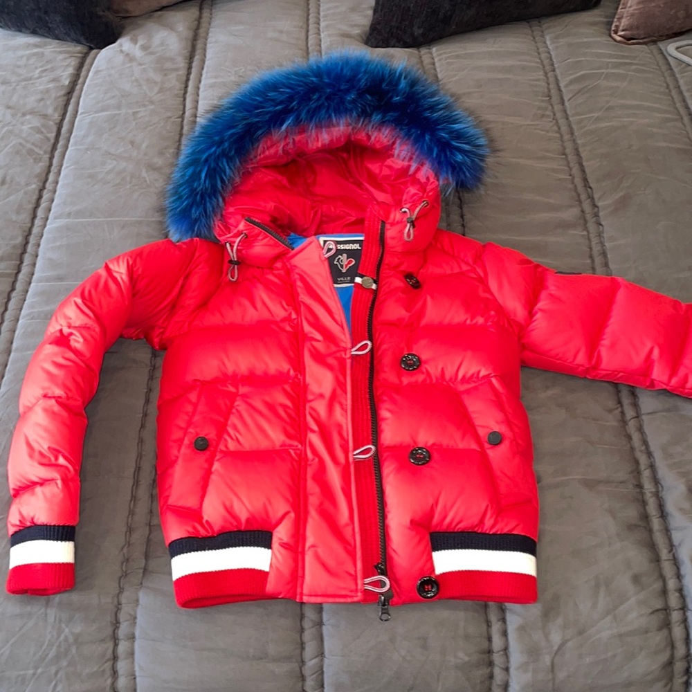 Rossignol verse I LLE DEPUIS space 1907 ski jacket. Women’s size 36.